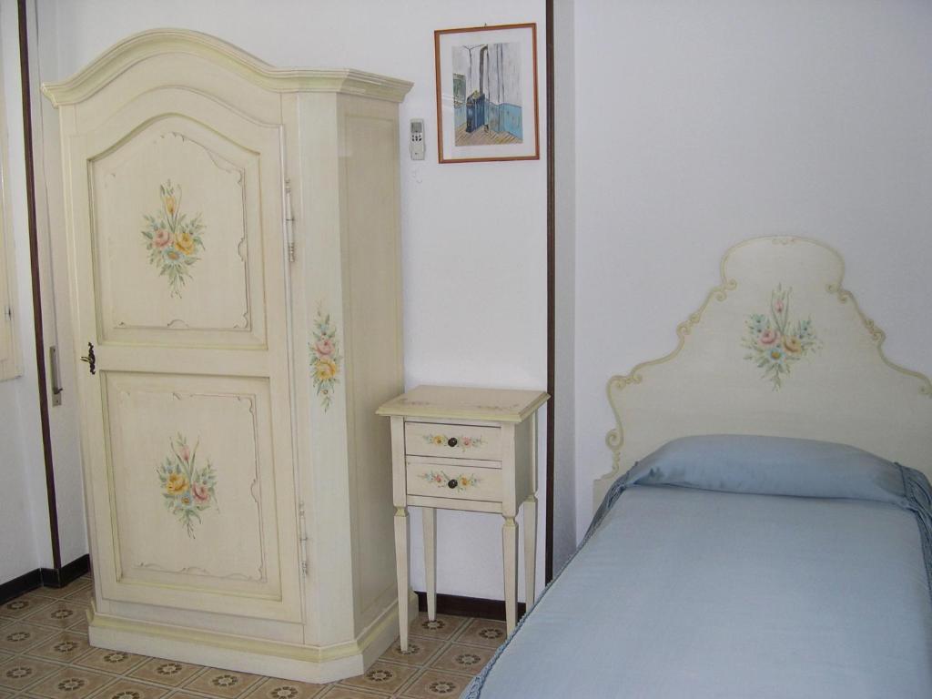 فندق فيلا مارغريتا ليمونِ سول غاردا الغرفة الصورة